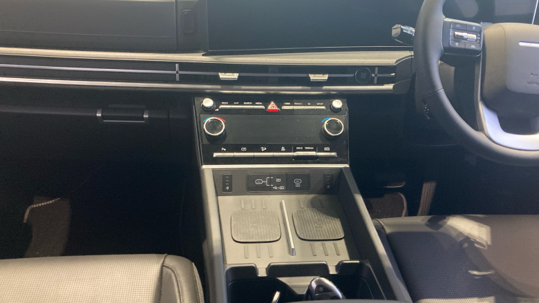 Hyundai SANTA FE 1.6 TGDi Plug-in Hybrid Ultimate 5dr 4WD Auto Estate